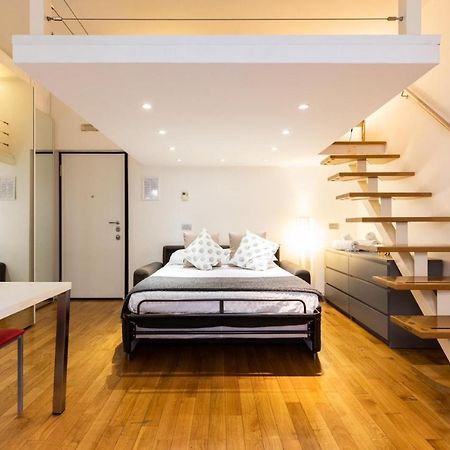 ミラノDuomo Apartamentアパートメント エクステリア 写真