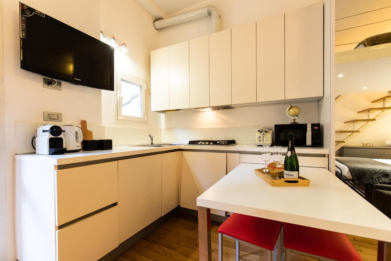 ミラノDuomo Apartamentアパートメント エクステリア 写真